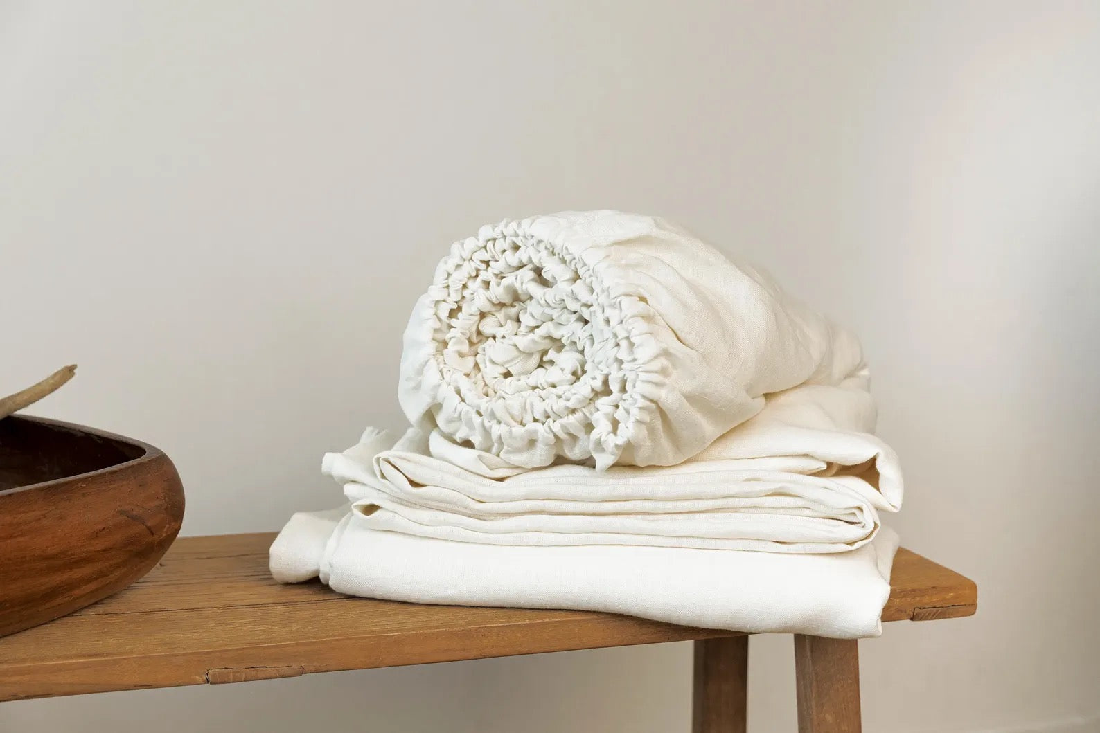 Organic Linen Sheets Set: 2 Pillowcases, Fitted and Flat Sheet, custom sizes.